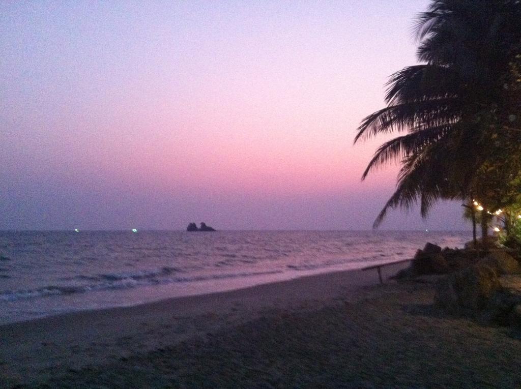 Sea Breeze House Mae Phim Quarto foto